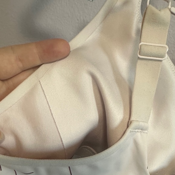 Brooks Sports Bra - Picture 10 of 10